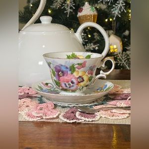Elegant Porcelain Teacup Made in Japan with Hand Painted Pansies #5 of 596
